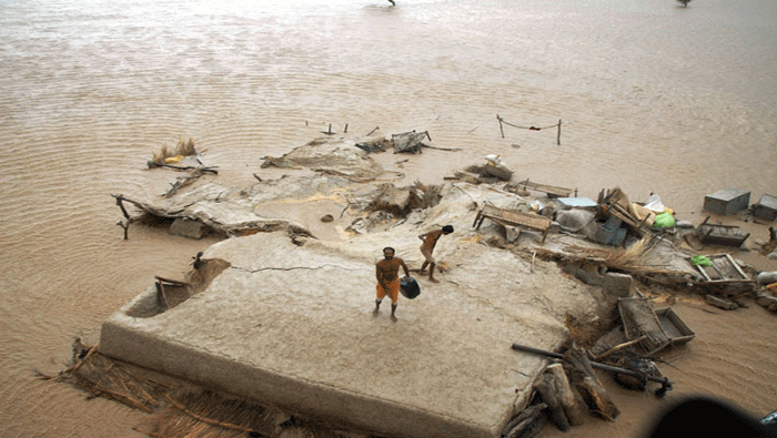 Las inundaciones han dejado cientos de fallecidos en India y Pakistán (EFE)