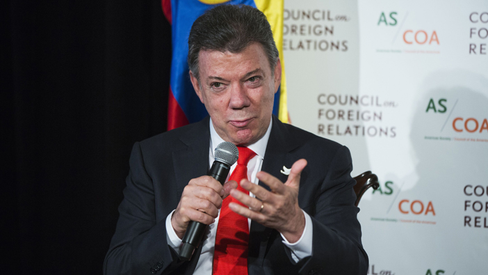 Santos celebró por Twitter el descenso del esempleo en Colombia