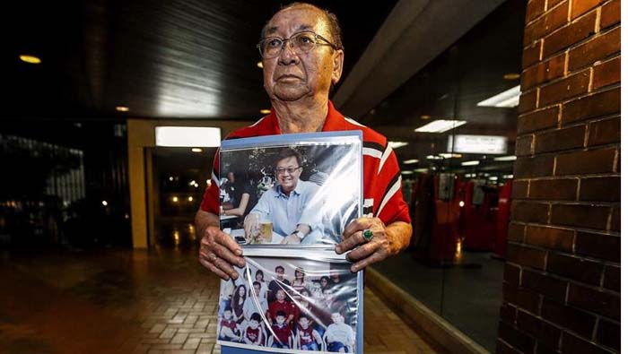 Padre de una de las víctimas del avión desaparecido en Malasia.