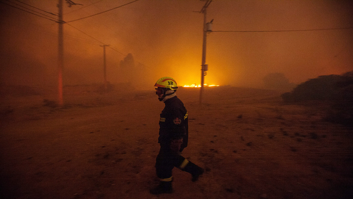 El Gobierno de Chile declaró esta noche estado de emergencia para las ciudades de Valparaíso y Viña del Mar.