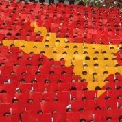 Exaltación revolucionaria en el 40 aniversario de la caída de Saigón en Ciudad Ho Chi Minh (antigua Saigón), Vietnam 