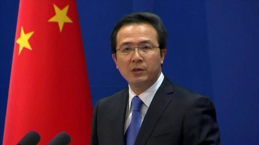 Hong reiteró el compromiso de China para mantener la libertad de navegación en los mares Oriental y Meridional