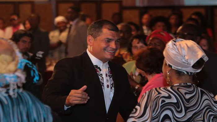 El presidente Rafael Correa se reunió este lunes con la comunidad afroecuatoriana.