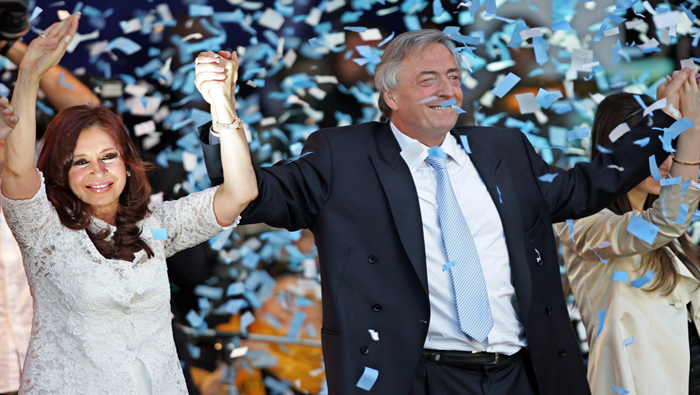Néstor Kirchner y Cristina Fernández convirtieron a Argentina en pionera en derechos sociales.
