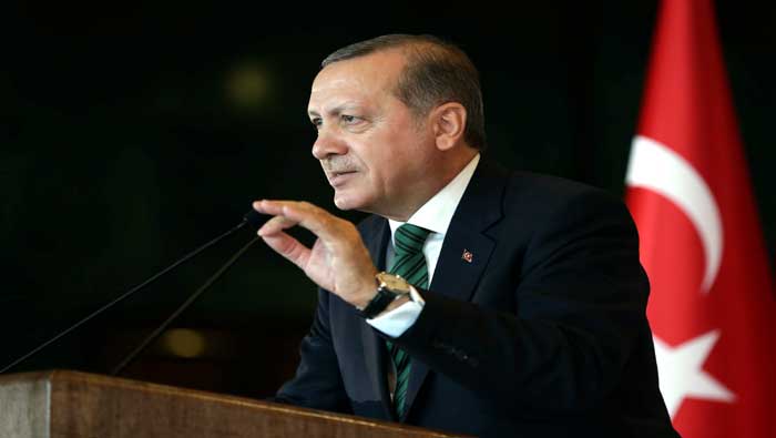 Erdogan insistió en que no cesarán los ataques contra los kurdos en territorio sirio