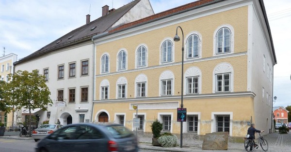 The house were Adolf Hitler was born is located in Braunau am Inn, Austria.
