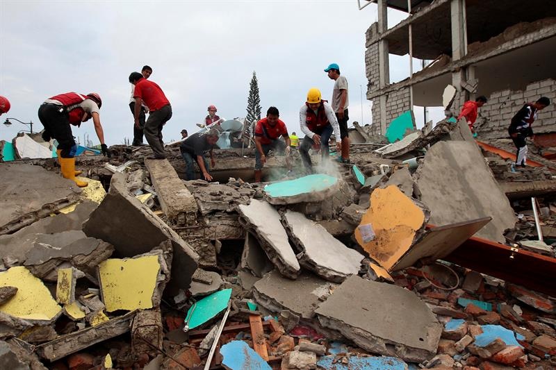 La ciudad de Portoviejo, capital de la provincia de Manabí, ha sido una de las afectadas por el terremoto de magnitud 7,8 de este sábado en Ecuador.