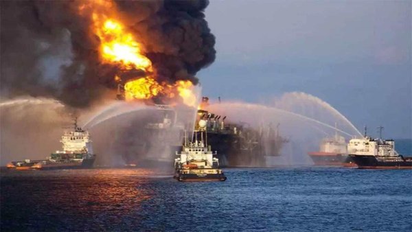 Hasta los momentos, las autoridades no han indicado el volumen de petróleo afectado por el ataque.