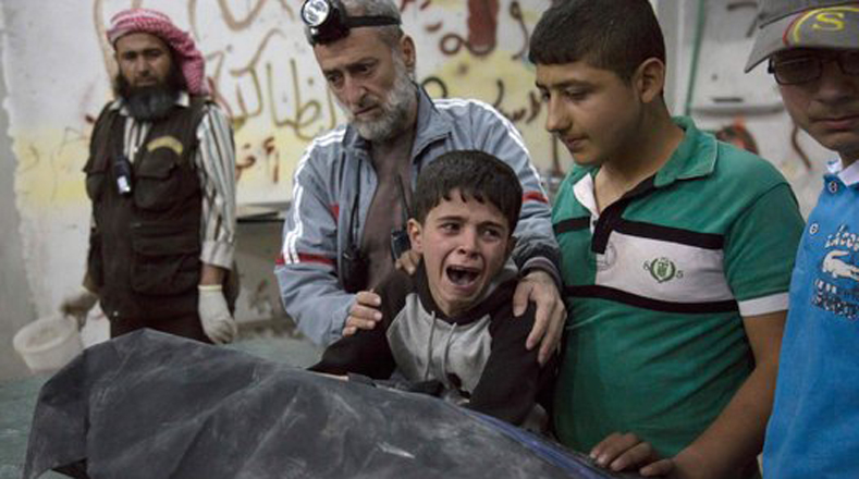 Mueren 27 personas en bombardeo a hospital pediátrico de Alepo