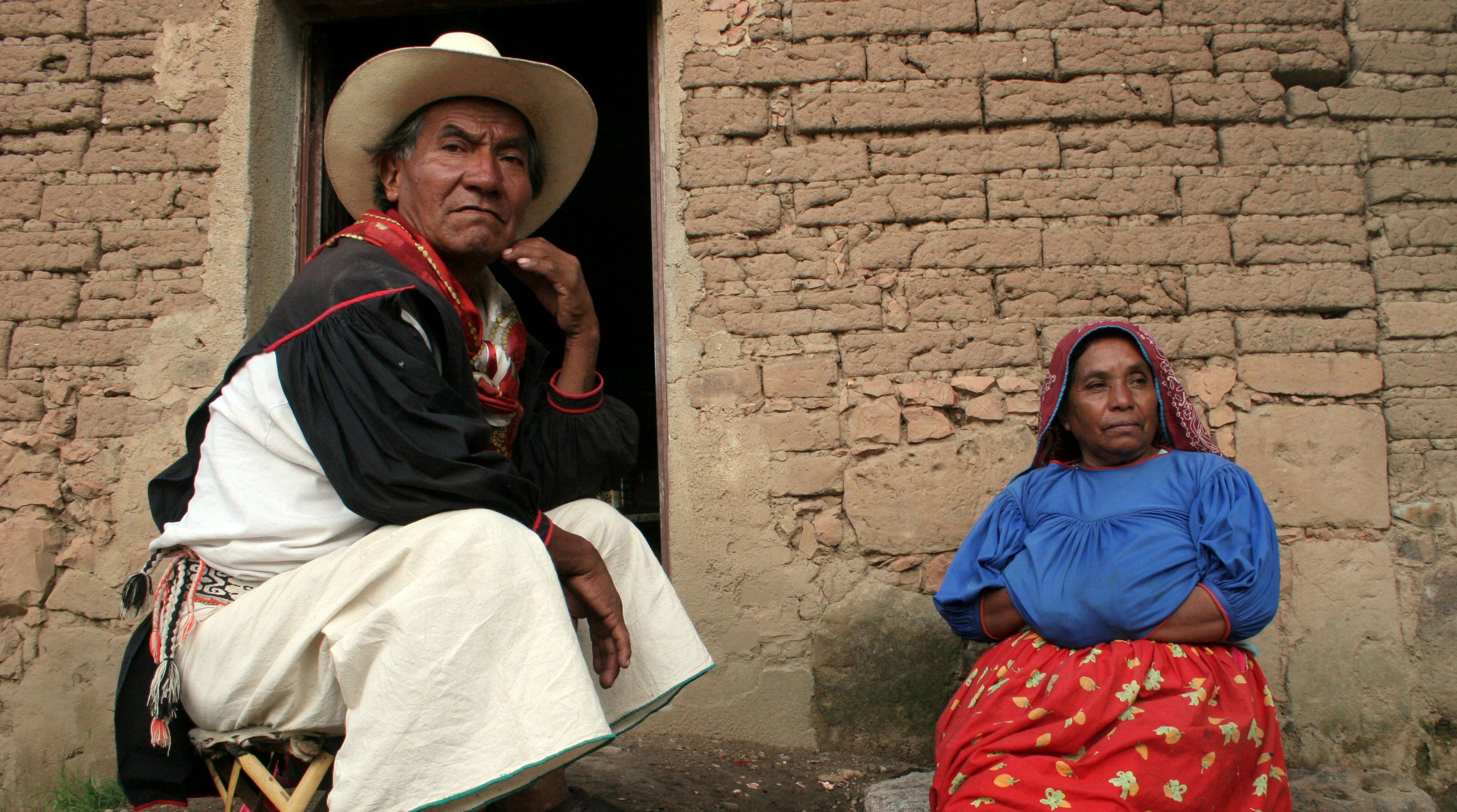 La marginación, la pobreza, la exclusión y el analfabetismo son otros de los obstáculos que mencionan los mexicanos como parte de tener raíces originarias.