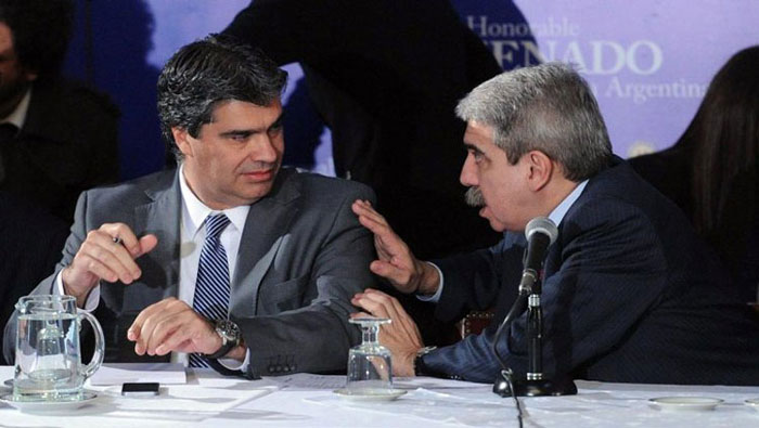 Capitanich y Fernández, funcionarios argentinos