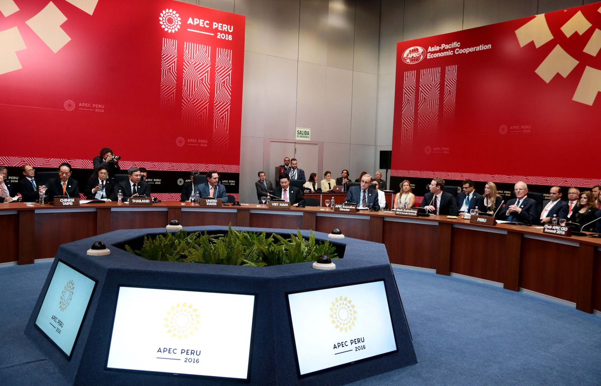 Líderes APEC ratifican el libre comercio