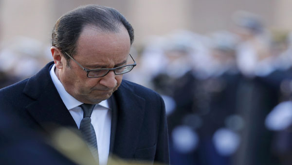 François Hollande ha mantenido altos niveles de desaprobación.