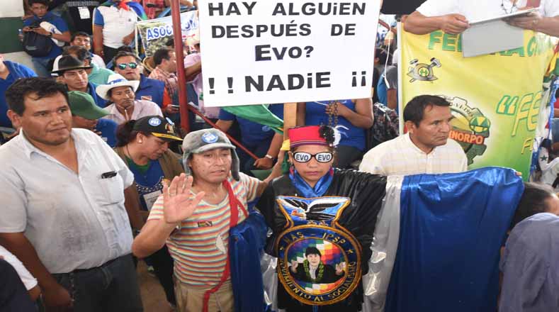 En la localidad de Ivirgarzama, en el central departamento de Cochabamba, organizaciones sociales, movimientos indígenas y representantes de Gobiernos latinoamericanos y caribeños, dijeron presente para celebrar la fecha histórica. 