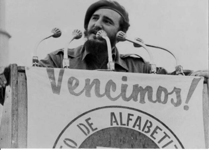 El comandante Fidel Castro el 22 de diciembre de 1961 en la Plaza de la Revolución.