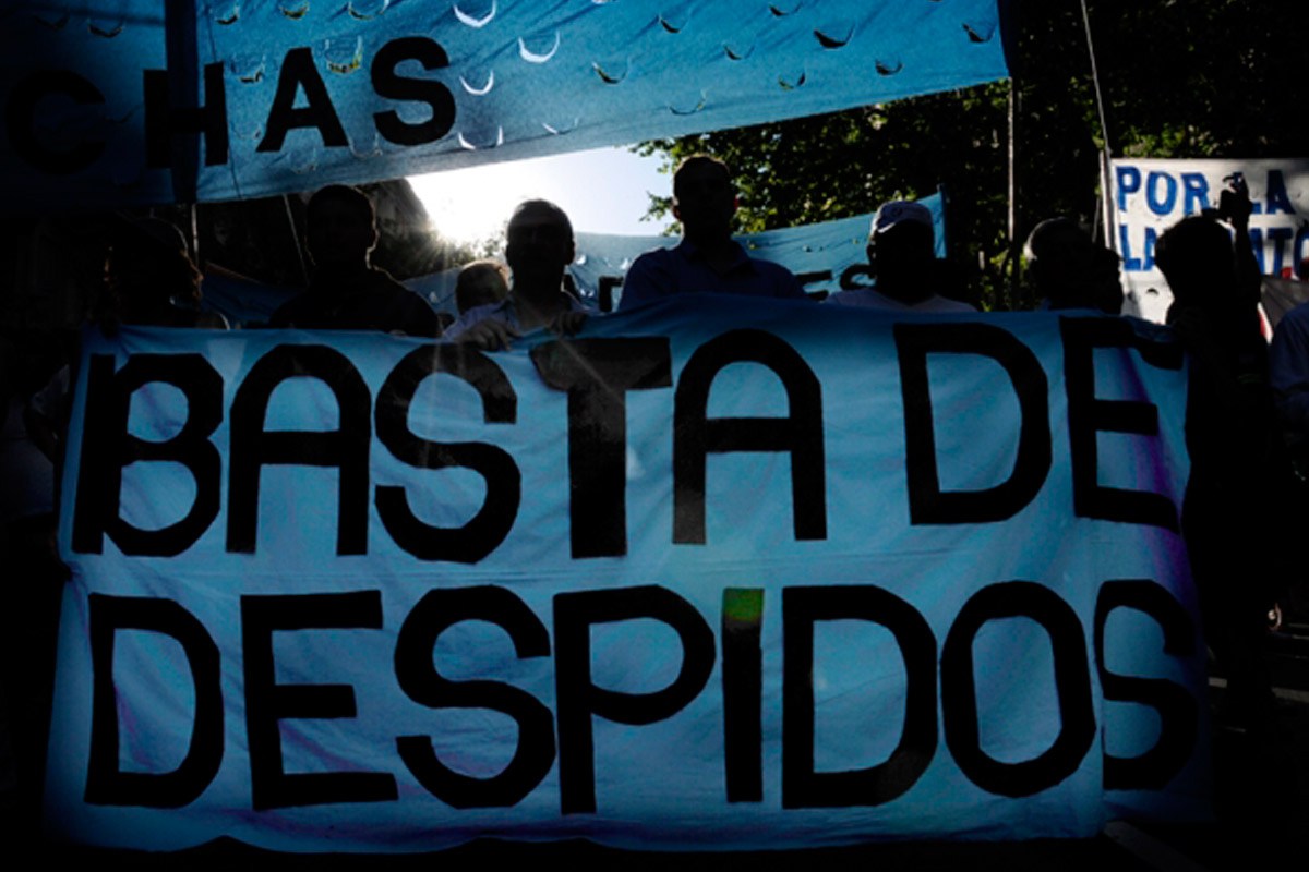 El 75 por ciento de los consultados señala al Poder Ejecutivo argentino, dirigido por Mauricio Macri, como el responsable de la inseguridad laboral y económica.
