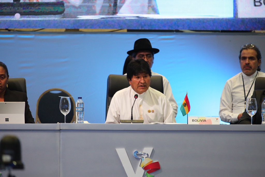 Evo Morales: La globalización del neoliberalismo es el sepulturero del capitalismo