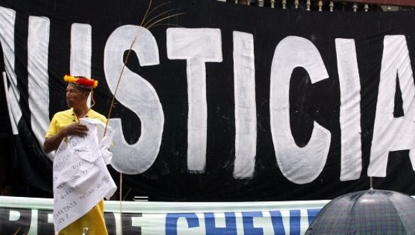 Campesinos and Indigenous groups protest against Chevron.