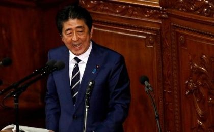 Japan's Prime Minister Shinzo Abe makes a policy speech at the start of the ordinary session of parliament in Tokyo, Japan, Jan. 20, 2017. 