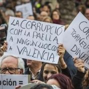 Corrupción, Involución y III República en España