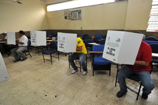 El número de ecuatorianos inscritos para votar en el exterior ha incrementado en los últimos años.