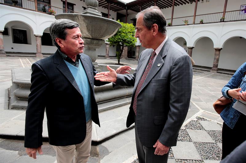La capital de Ecuador acoge la primera de las mesas del proceso de negociación.