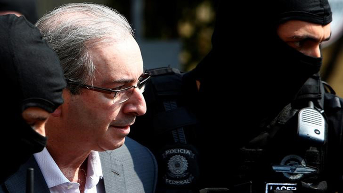 Cunha es acusado de delitos de corrupción y evasión fraudulenta.