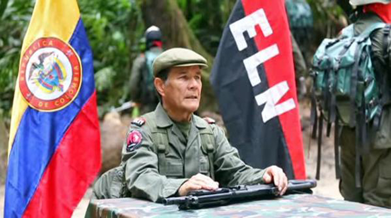 El líder del grupo insurgente colombiano insistió en la necesidad de acordar un alto al fuego bilateral con el Gobierno.