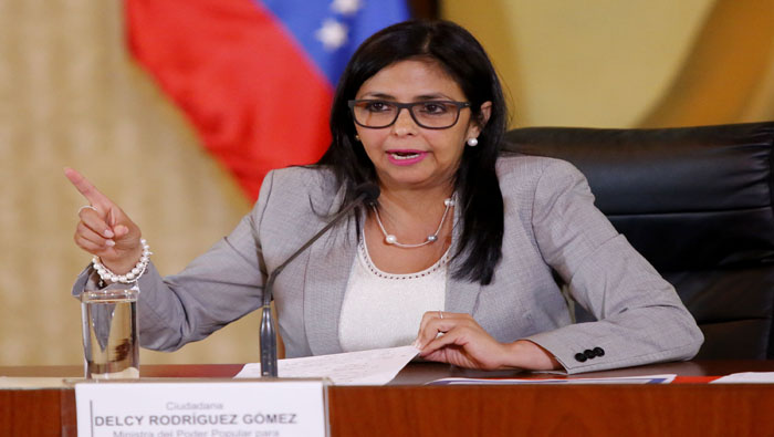 La canciller venezolana criticó el accionar del senador norteamericano.