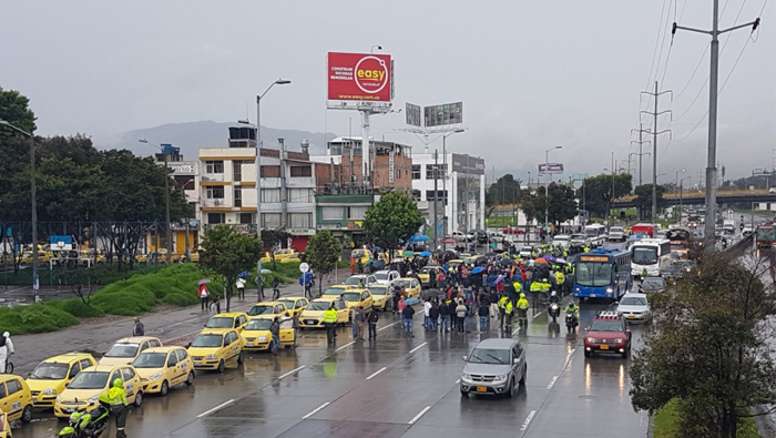 El Ministerio de Transporte de Colombia emitió un comunicado para exigir el respeto al libre tránsito de los ciudadanos.