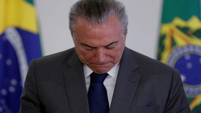 Temer es acusado de pagar al expresidente de la Cámara de Diputados, Eduardo Cunha, para que no revelara detalles sobre la corrupción de Petrobras.