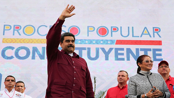 El mandatario venezolano reiteró que la Constituyente frenará todos los ataques contra la economía.
