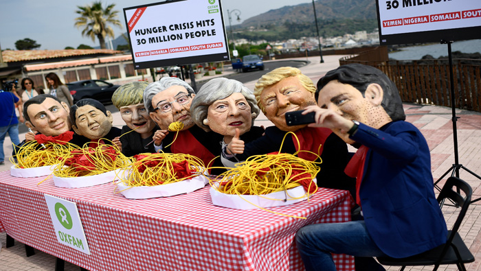 Los siete líderes del G7 estuvieron representados en la sátira de Oxfam.