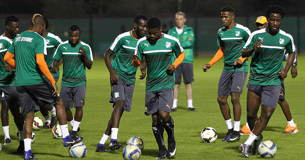 Ivory Coast's players take part in a training session in Al-Ain on Jan. 7, 2017, ahead of the 2017 African Cup of Nations in Gabon.