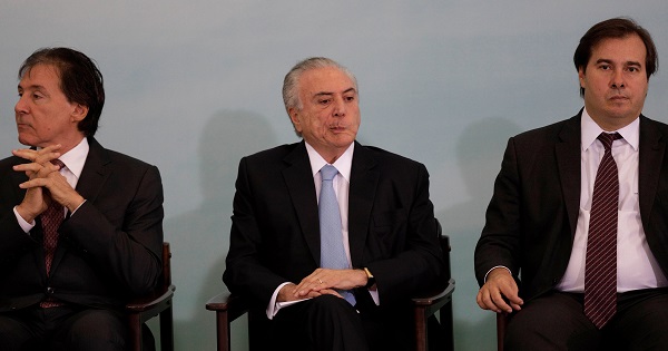 Brazil's President Michel Temer (C) next to Senator Eunicio Oliveira (L), President of the Federal Senate and President of the Chamber of Deputies Rodrigo Maia
