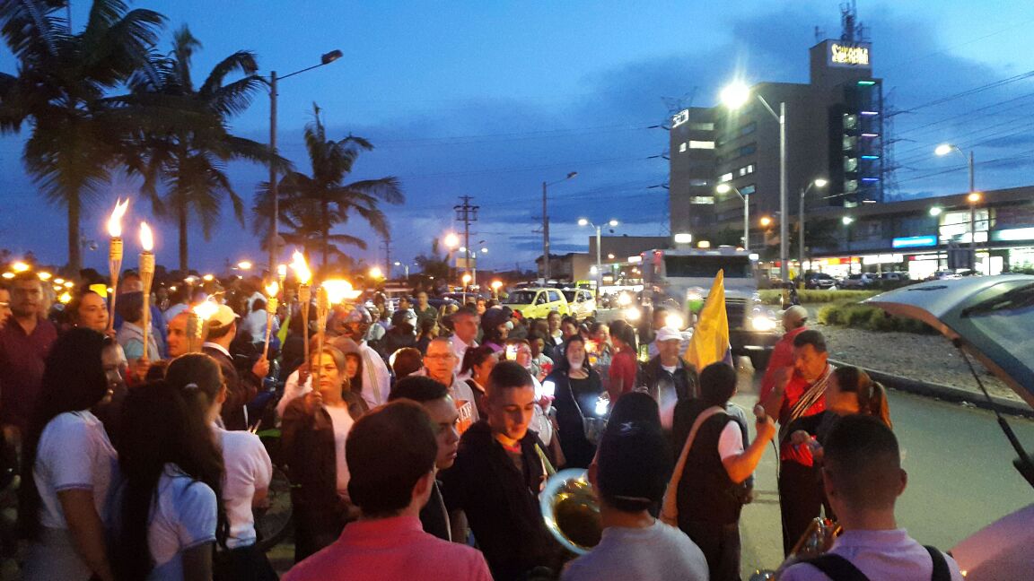 Marcha de las antorchas celebrada por docentes colombianos en mayo pasado.
