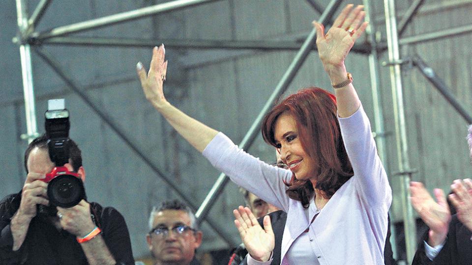 Cristina Fernández inicia camino a elecciones legislativas.