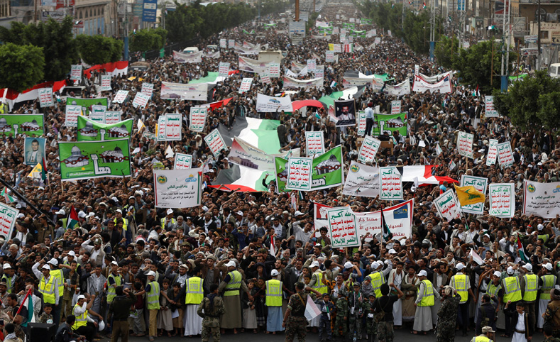 Followers of the Houthi movement rally to mark the annual al-Quds Day, or Jerusalem Day, during the holy month of Ramadan in Sanaa, Yemen June 23, 2017.