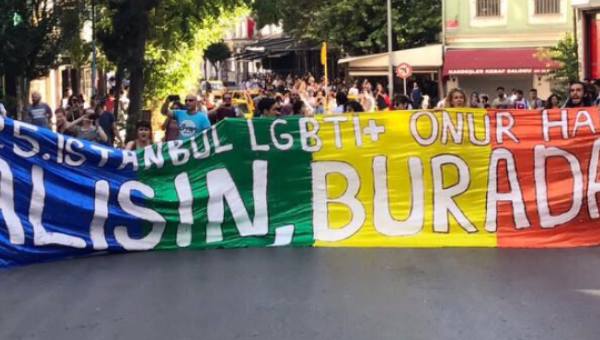 Activists come out for Istanbul Pride despite ban.