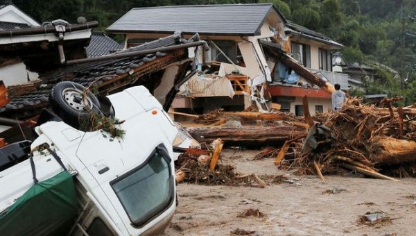 Lluvias dejan tres muertos y 11 desaparecidos en Japón