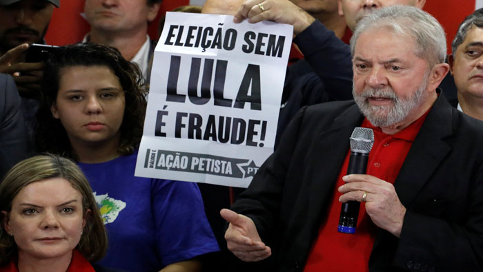 Lula encabeza todas las encuestas de opinión para volver a ser elegido en 2018 como jefe de Estado.