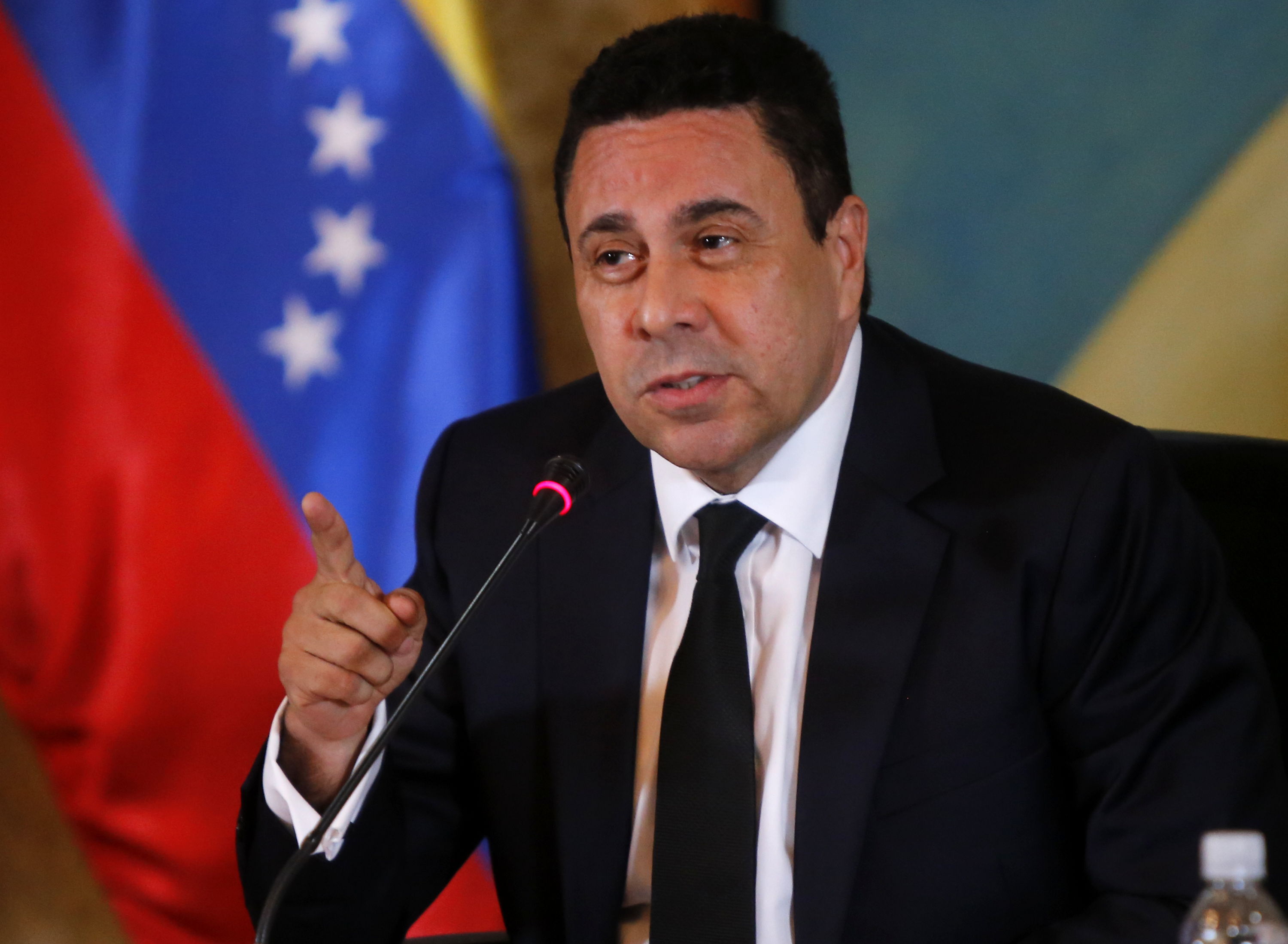 El llamado a una Asamblea Constituyente realizado por el mandatario venezolano busca el diálogo nacional para detener más de tres meses de violencia opositora.