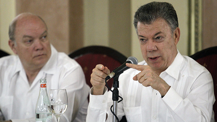 El presidente colombiano Juan Manuel Santos inauguró un foro empresarial bilateral en La Habana (Cuba).