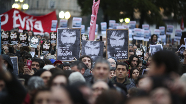 Marcha multitudinaria en Argentina por la aparición de Maldonado