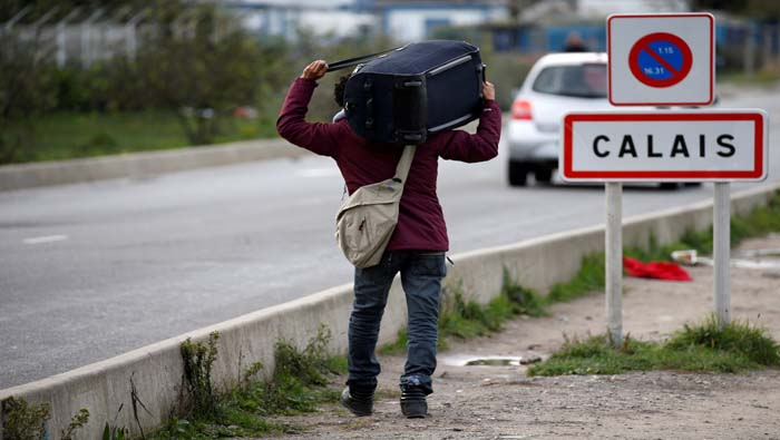 El Consejo de Estado, la máxima instancia administrativa francesa ordenó a las autoridades que respondieran a las necesidades de los inmigrantes que estuvieran cerca de Calais.