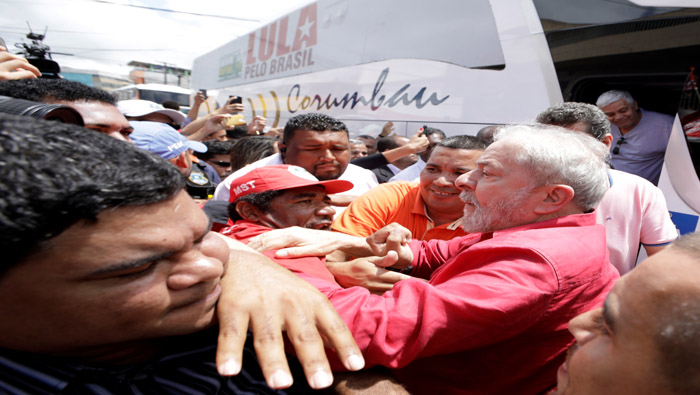 Grandes multitudes han respaldado a Lula durante estas últimas semanas.
