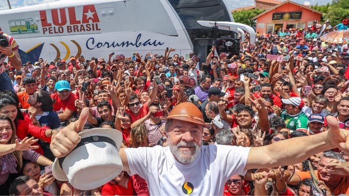 Así se vive la caravana de Lula por Brasil