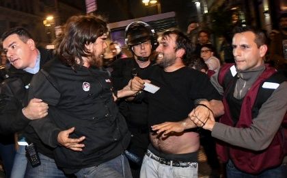 The Buenos Aires Press Union denounced journalists were detained and wounded by police during the protest