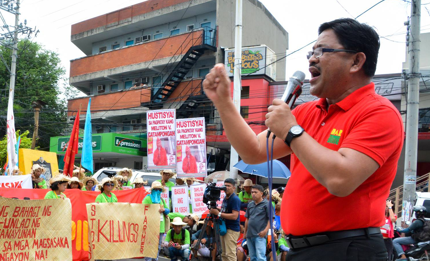 For decades, Mariano – affectionately known to supporters as “Ka Paeng” – was a leader of the militant Peasant Movement of the Philippines or KMP.