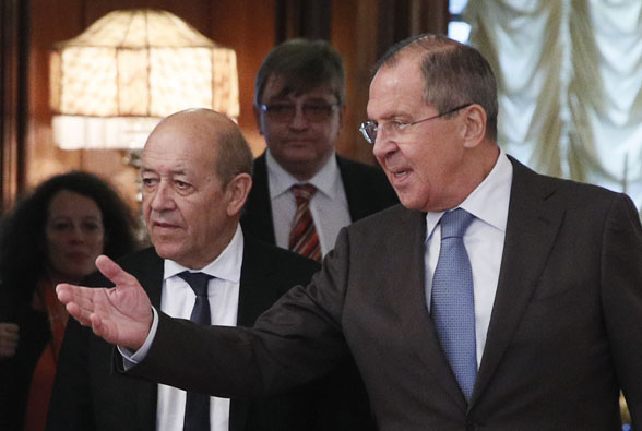 El ministro ruso subrayó que su país coincide con Francia en la necesidad de que el conflicto sirio se resuelva mediante un proceso político.